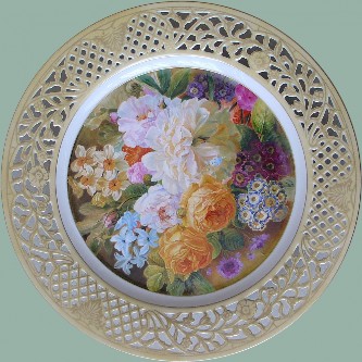 Talíře, tradiční malba na porcelán